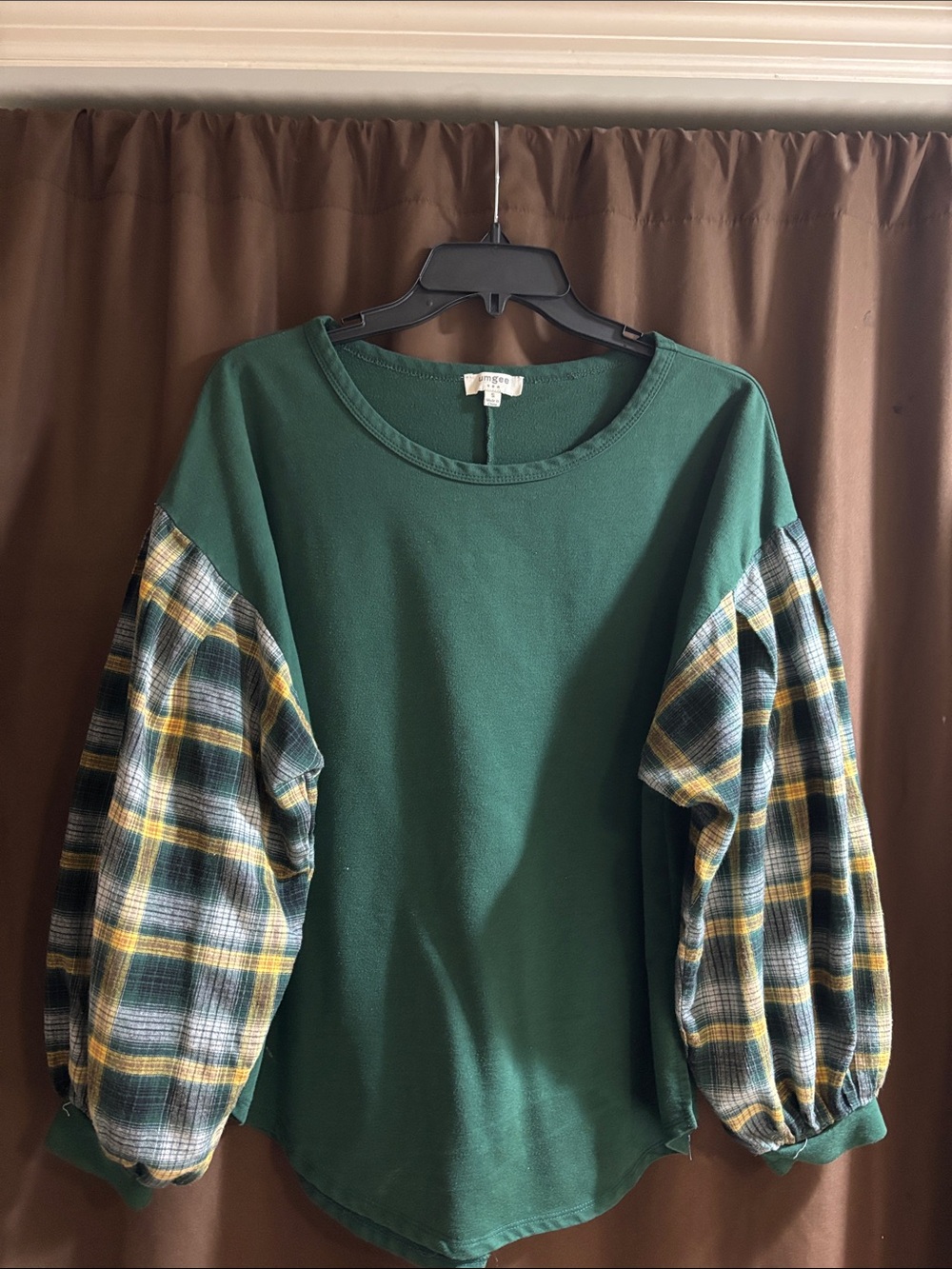 Umgee Forest Green Pullover with Plaid Balloon Sleeves